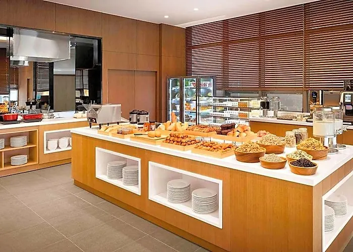 Fairfield By Marriott Hotel 3*