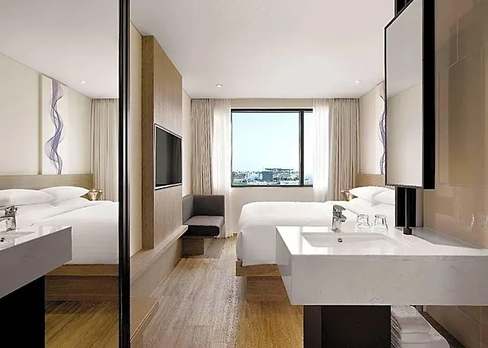Fairfield By Marriott 3*