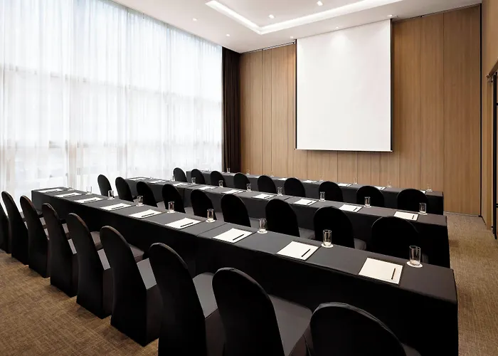 Hotel Fairfield By Marriott 3*