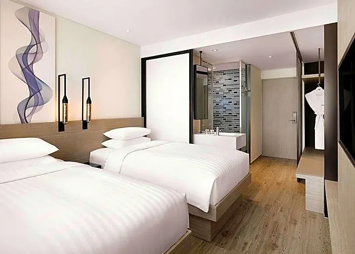 Hotel Fairfield By Marriott 3*
